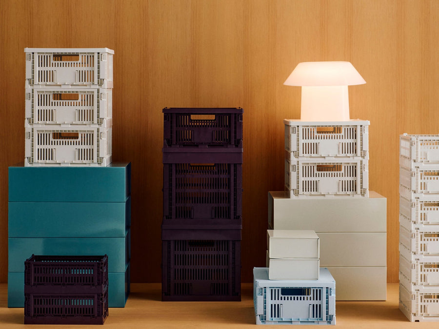 Panier en plastique recyclé gris clair 26,5 x 17 x 10,5 cm Colour Crate - HAY - The Cool Republic