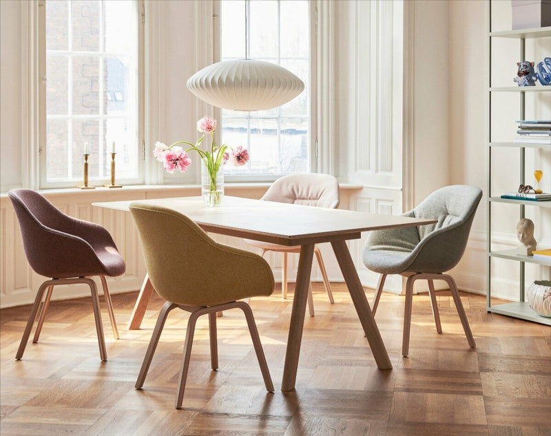 La chaise scandinave : une silhouette délicate et tendance, tout droit venue du Nord. - The Cool Republic