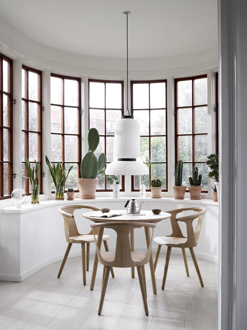 Les chaises &tradition ou la preuve du dynamisme du mobilier scandinave - The Cool Republic
