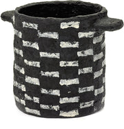 cache-pot-en-papier-mache-noir-serax-1