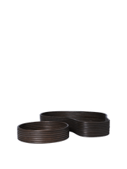 2 Plateaux en rotin teinté foncé 50 x 35 x 8 cm Isola - Ferm Living