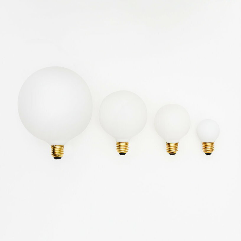 ampoule-led-e27-8w-dimmable-13-7-cm-sphere-iii-tala-2