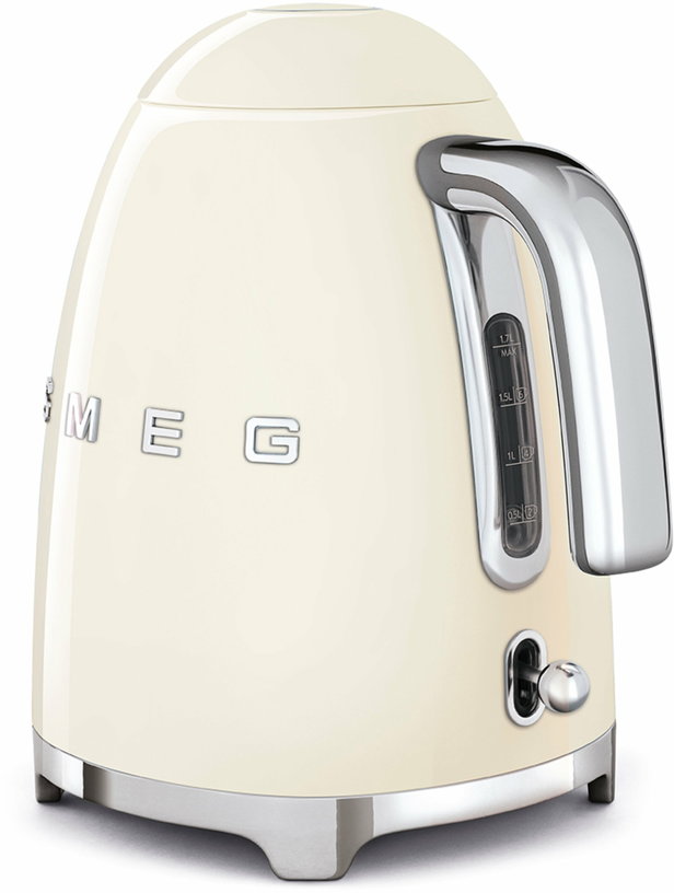 bouilloire-electrique-creme-1-7-l-annees-50-smeg-3