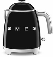 mini-bouilloire-double-paroi-noire-0-8-l-annees-50-smeg-1