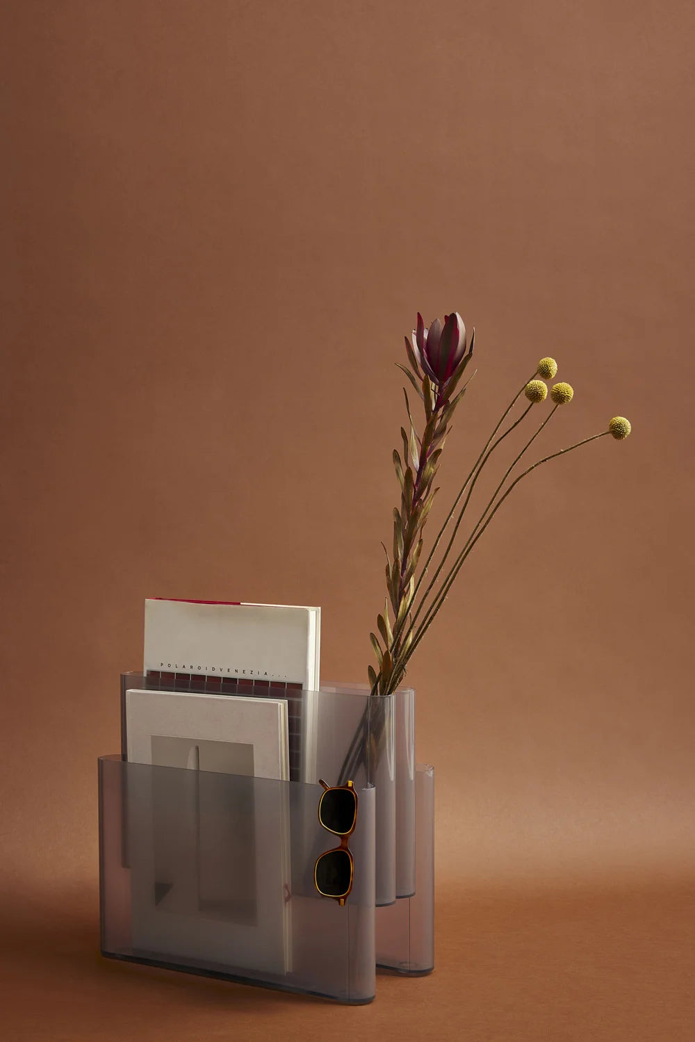 Zeitschriftenständer aus grünem Thermoplast 40x18,5x34,5cm Magazine Rack - Kartell