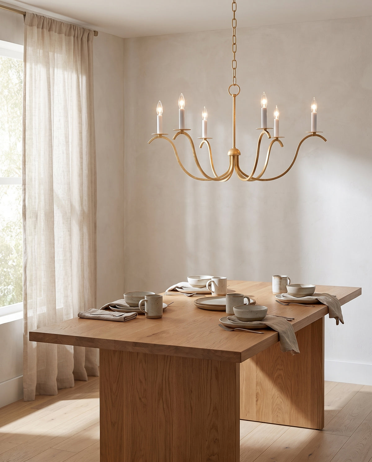 Suspension en fer feuille d'or 88x46cm Jaclin - Mitzi en situation