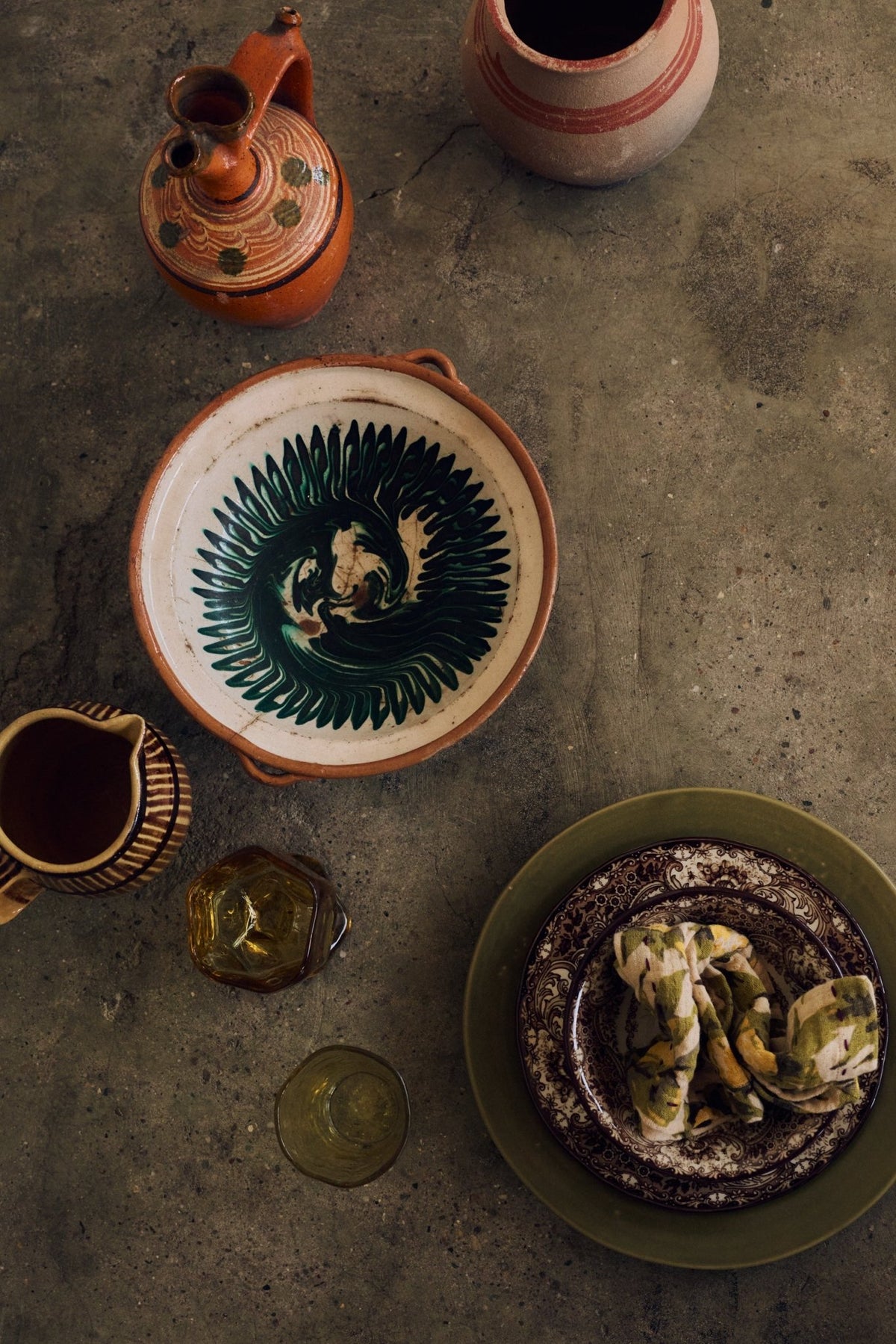 2 assiettes plates en grès vert 26,5x2,5cm Farmhouse Ceramics - HKliving - The Cool Republic