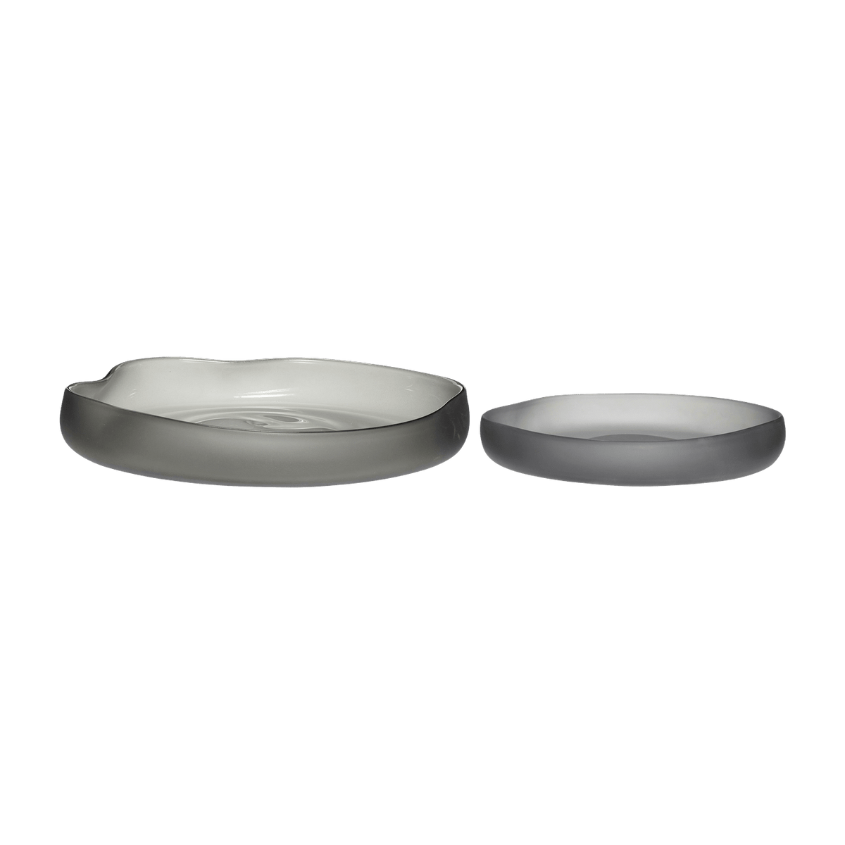 2 plateaux aux formes organiques en verre givré gris - Hübsch - The Cool Republic