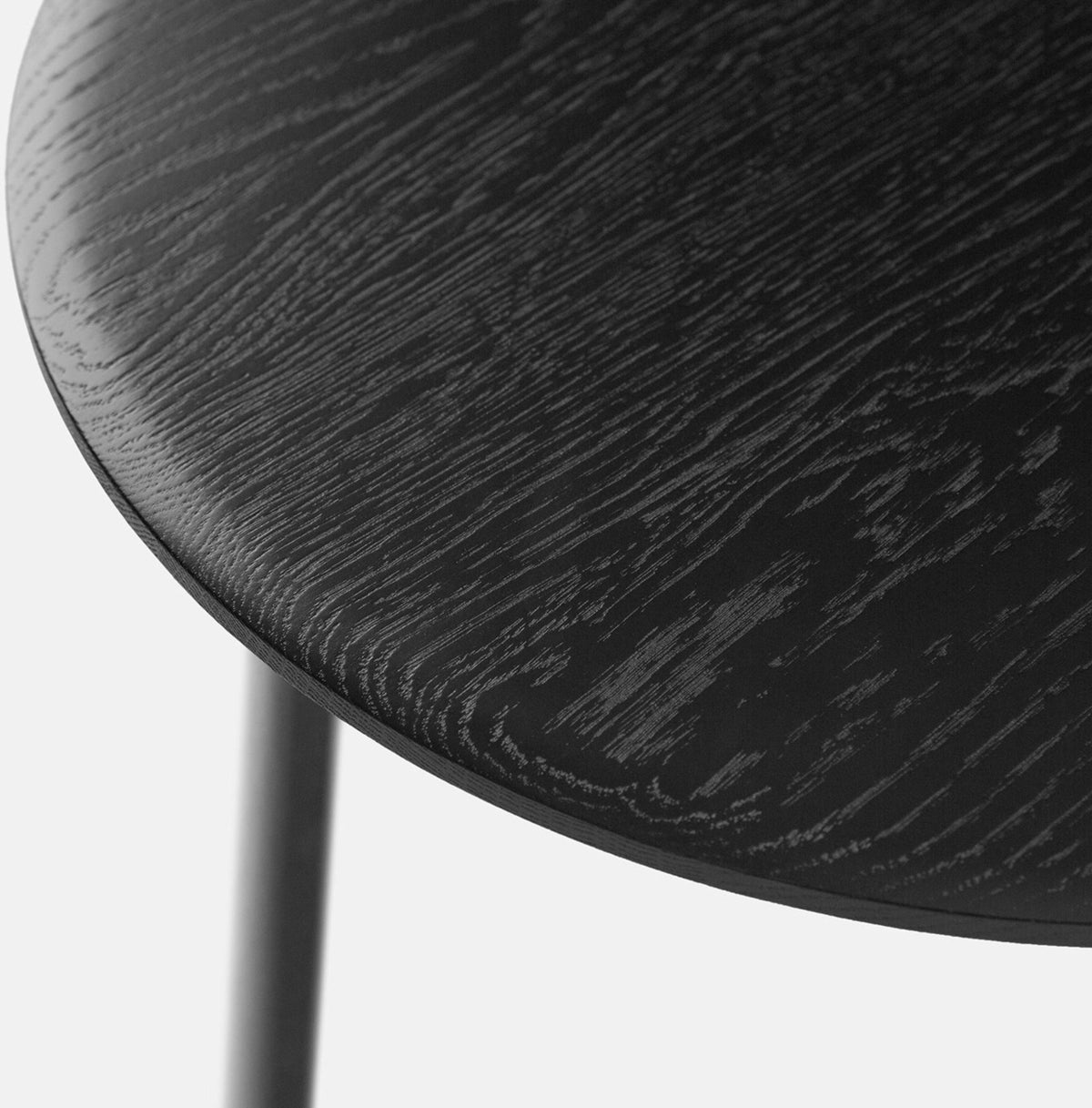 2 tables basses en chêne noir 50 et 60 cm Alle - Hem - The Cool Republic