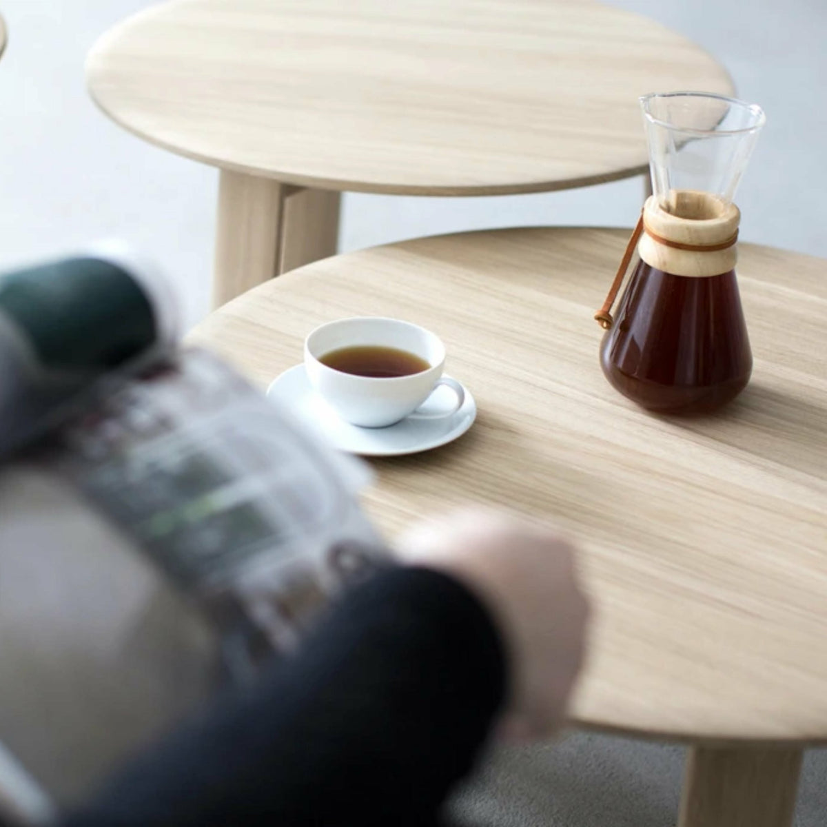 2 tables basses en noyer 60 et 70 cm Alle - Hem - The Cool Republic