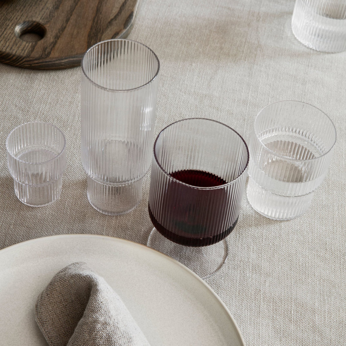 2 Verres à vin transparents Ripple - Ferm Living - The Cool Republic