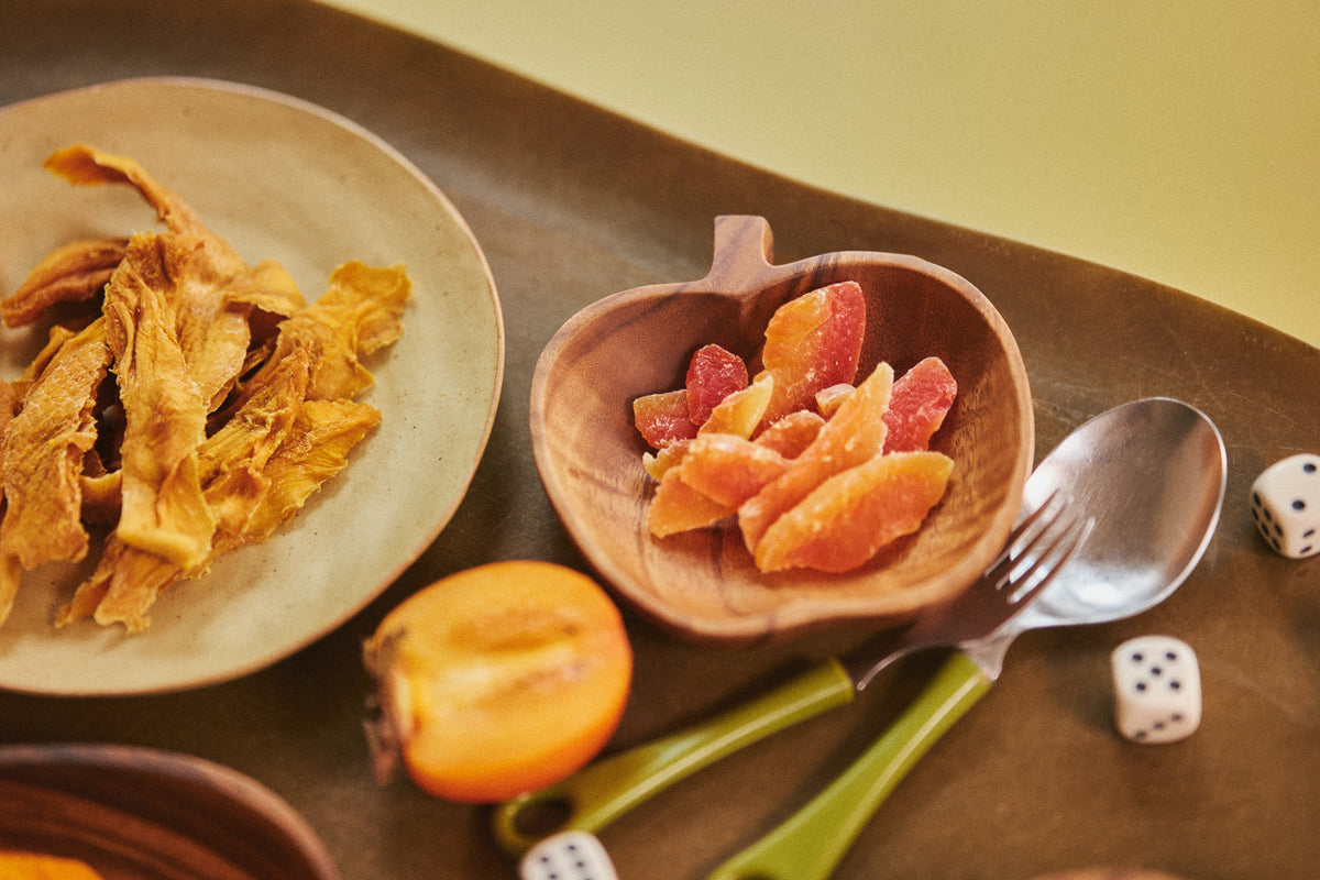 Acacia apple bowl M - HKLIVING