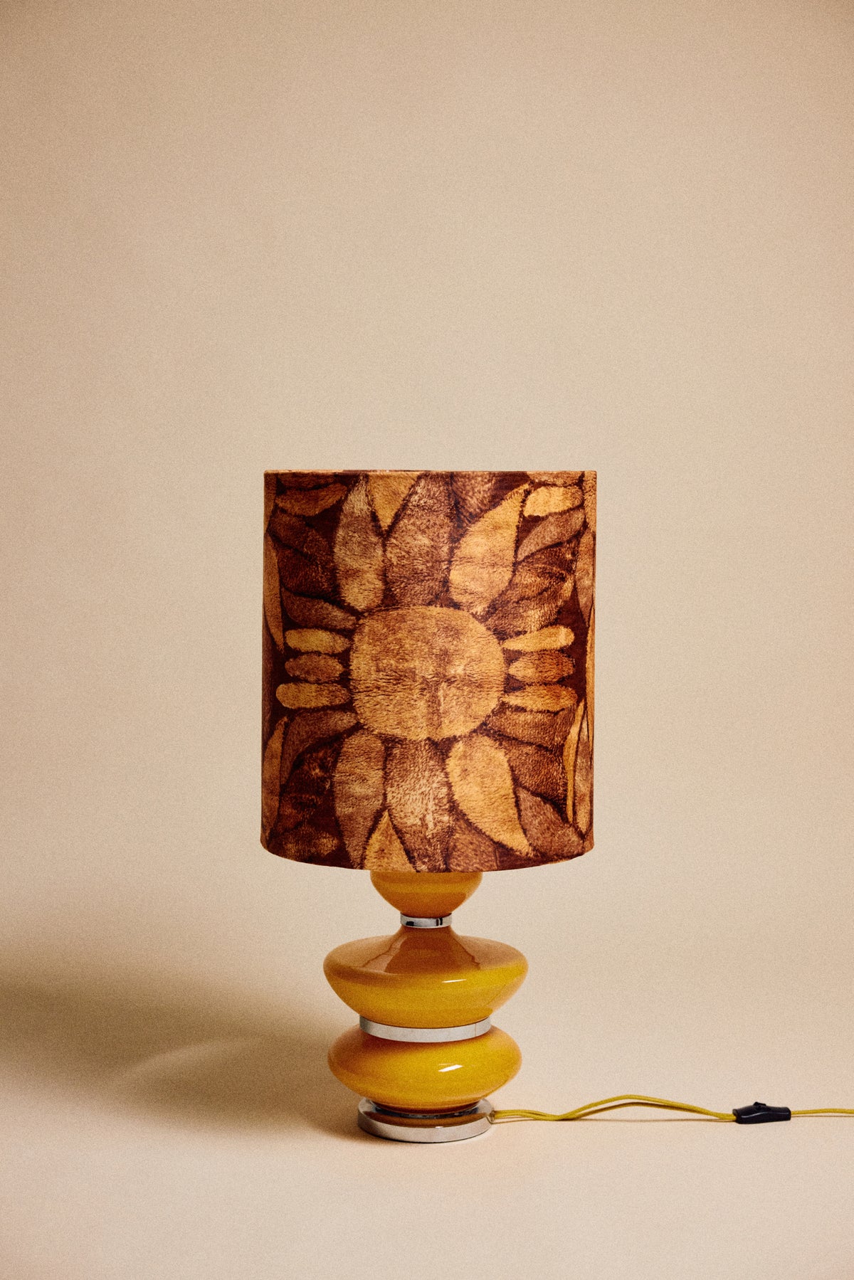 Base de lampe en verre jaune et chrome Bubble Honey - HKLIVING