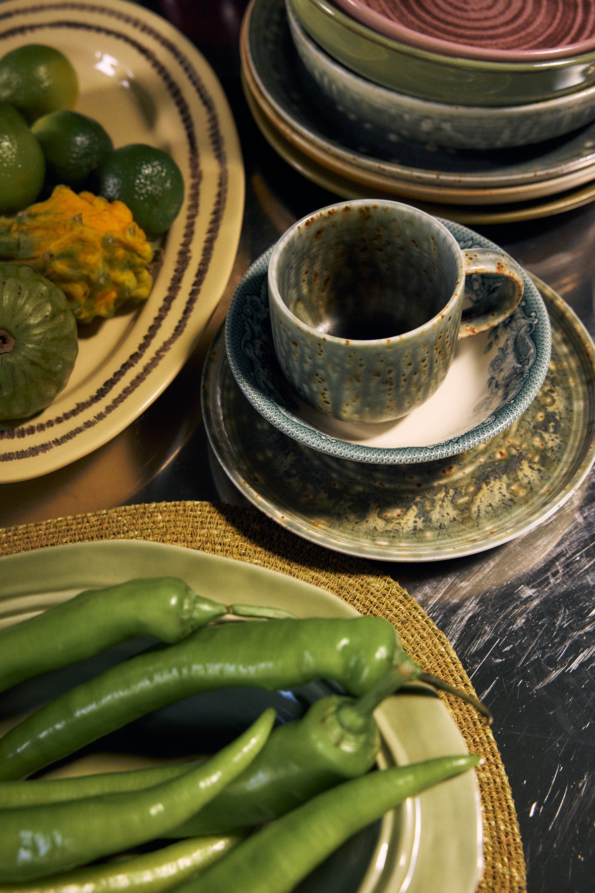 Plato de postre de porcelana verde 20x2,8cm Chef Ceramics - HKLIVING