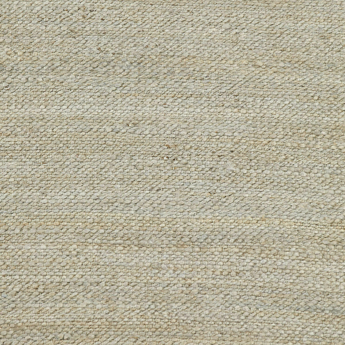 208404.jpg