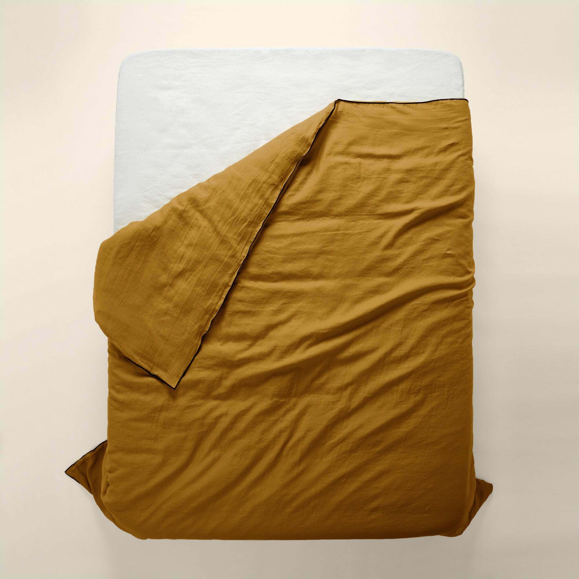 Housse De Couette Carlina Bronze Et Bourdon Noir - Madura — 211637.jpg