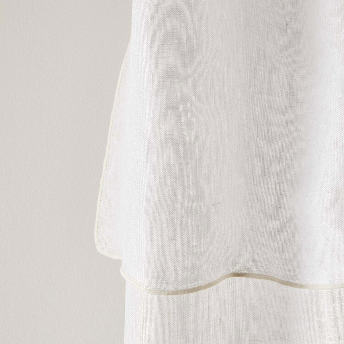 Voilage Panneau Shadow Blanc Et Naturel - Madura — 211878.jpg