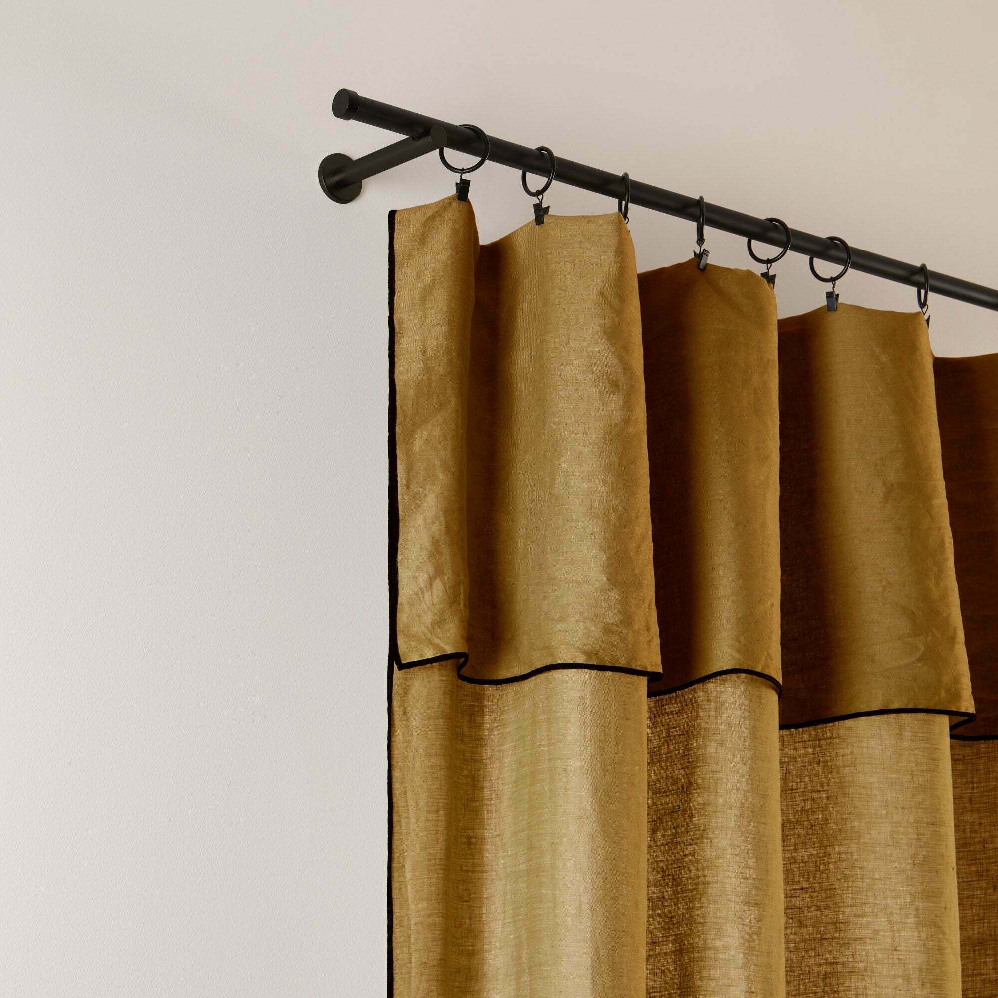 Panneau Carlina Bronze Et Bourdon Noir - Madura — 212207.jpg