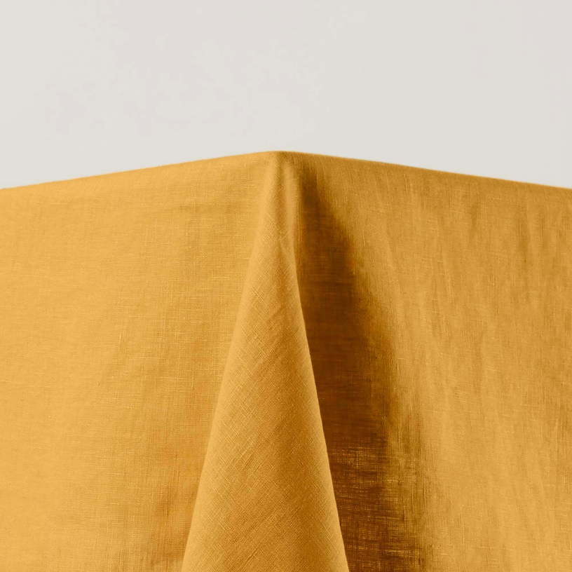 nappe-rectangulaire-carlina-jaune-ocre-et-bourdon-noir-madura-3-1