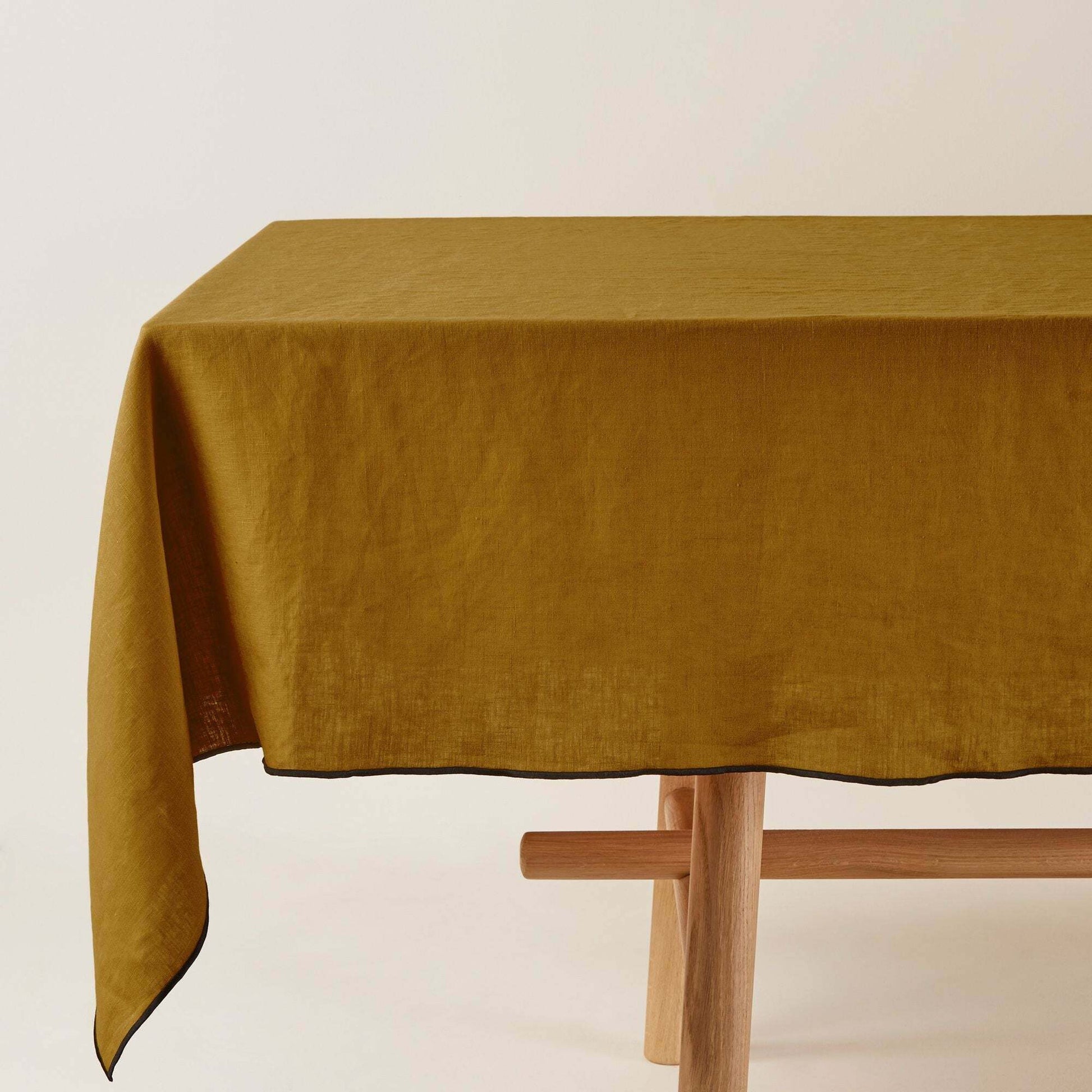 Nappe Rectangulaire Carlina Bronze Et Bourdon Noir - Madura — 213073.jpg