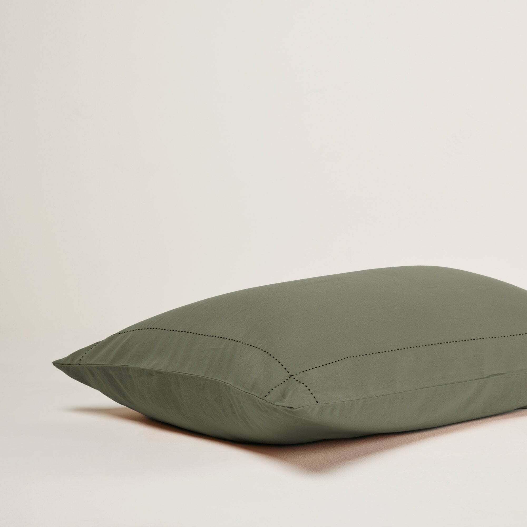 Lot De 2 Taies D'oreiller Anouk Kaki Grisé Et Noir - Madura — 213587.jpg