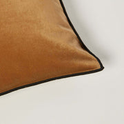 Housse De Coussin Dario Marron Glacé Et Bourdon Noir - Madura — 213856.jpg