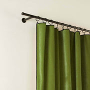 panneau-dario-vert-olive-et-bourdon-noir-madura-3-1