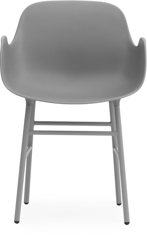 chaise-avec-accoudoirs-en-acier-et-pp-gris-form-normann-copenhagen-2