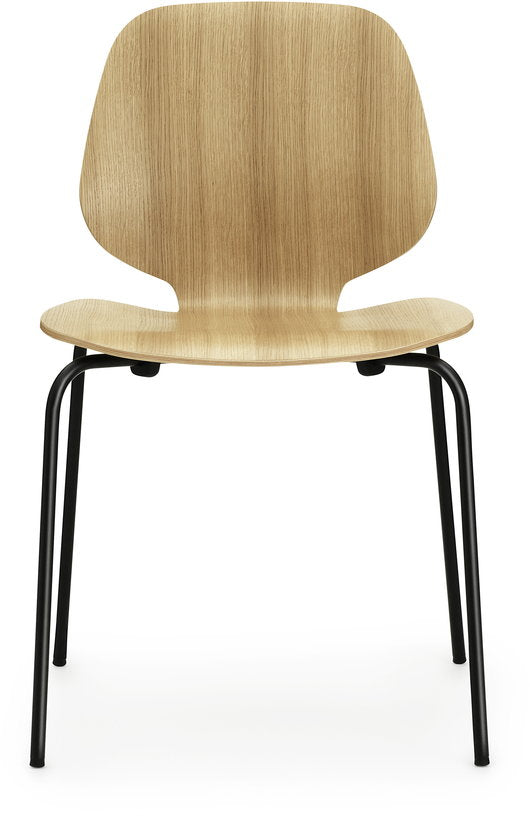chaise-en-chene-et-pietement-noir-my-chair-oak-normann-copenhagen-1