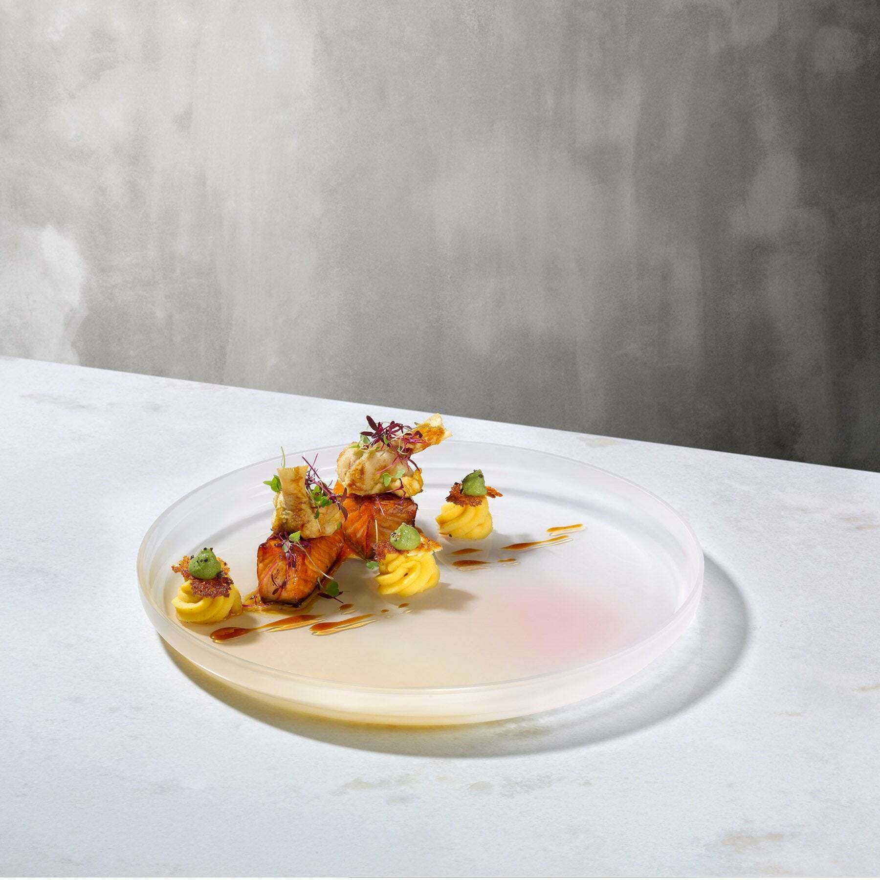 Plat de service Pigmento 28 Cm Beige & Rose Sprayed - Nude Glass — 238545.jpg