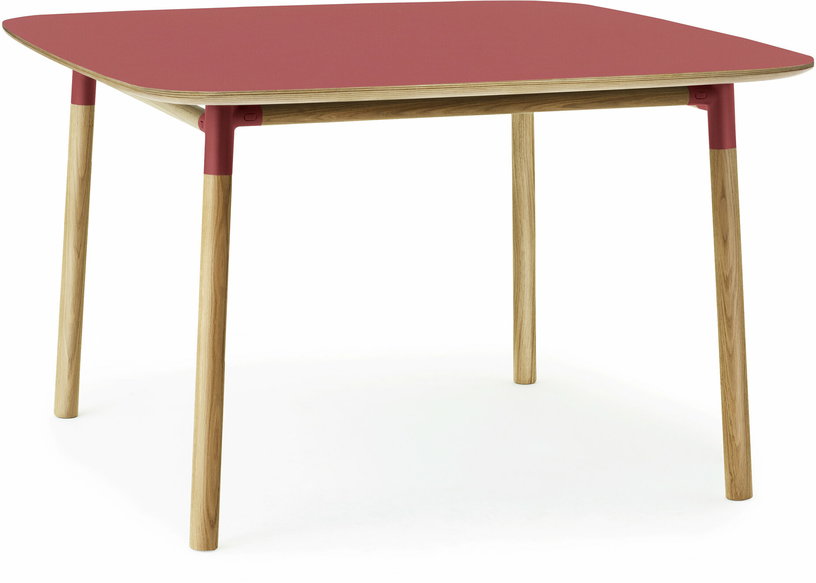 table-a-manger-carree-en-chene-et-lino-rouge-120-x-120-cm-form-normann-copenhagen-1