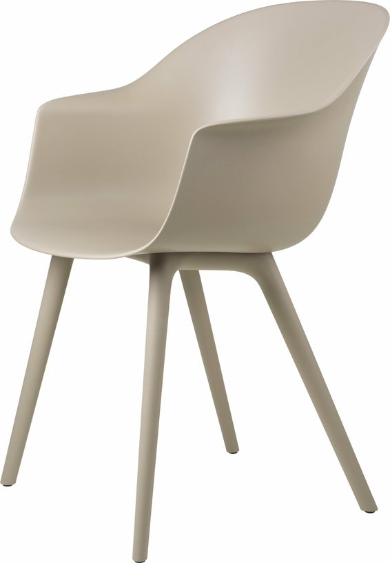 chaise-de-jardin-new-beige-bat-gubi-1