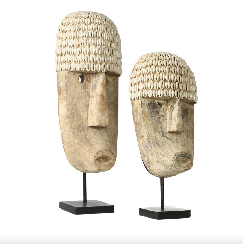 masque-de-cowrie-sur-pied-m-bazar-bizar-3