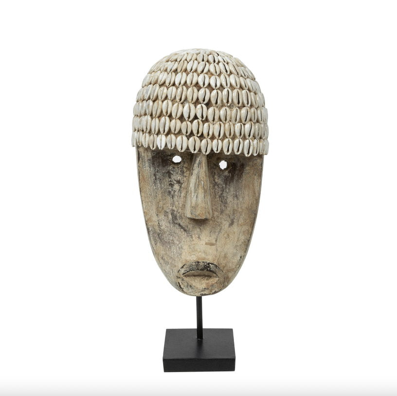 masque-de-cowrie-sur-pied-m-bazar-bizar-1