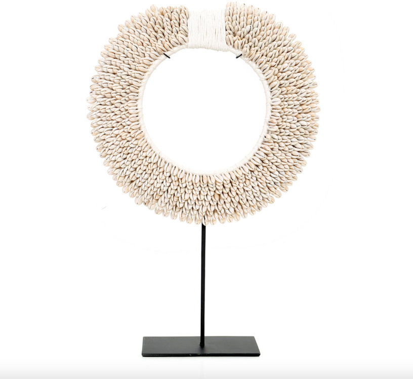 disque-de-coquillage-papua-sur-pied-m-blanc-bazar-bizar-1