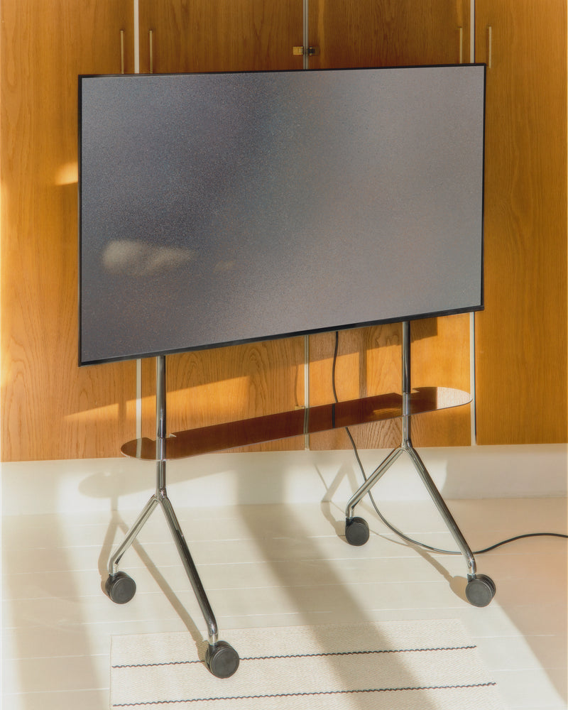 Univers Pedestal