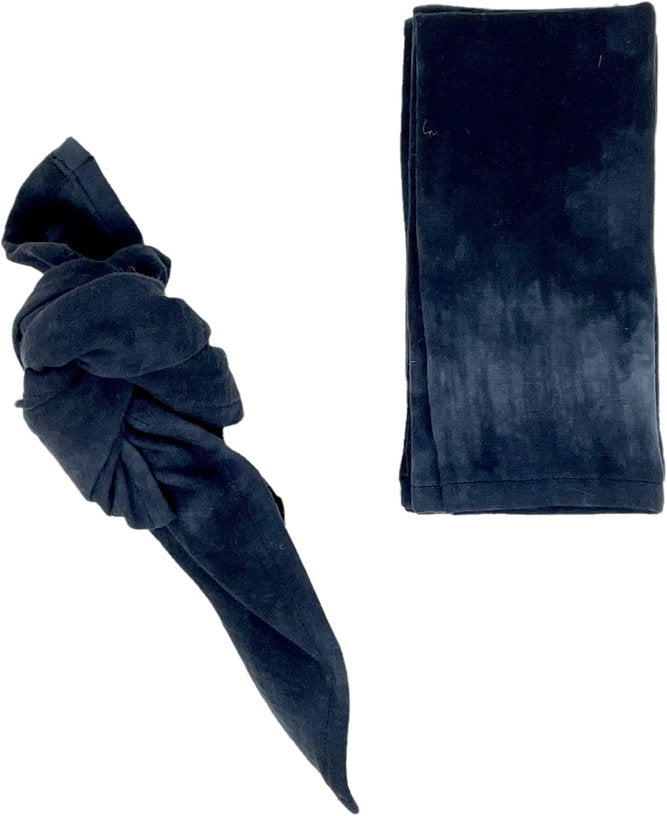 3-serviettes-de-table-tie-and-dye-noir-petunia-maryne-guyot-creations-1