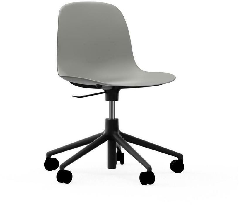 chaise-de-bureau-reglable-a-roulettes-en-pp-grise-et-base-noire-swivel-5w-grey-normann-copenhagen-1