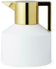 thermos-en-plastique-blanche-et-doree-1l-geo-vacuum-normann-copenhagen-1