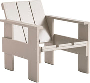 chaise-longue-d-exterieur-en-pin-london-fog-crate-hay-1