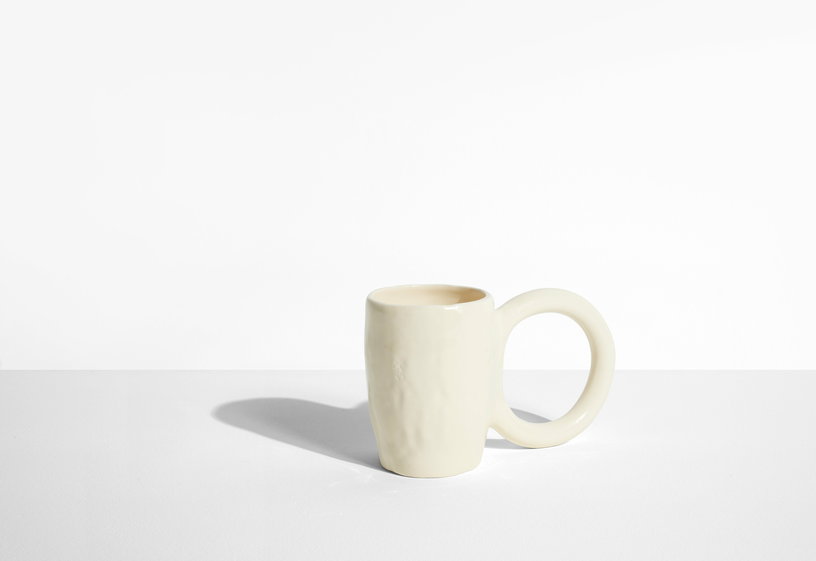mug-en-faience-vanille-12-cm-donut-petite-friture-3