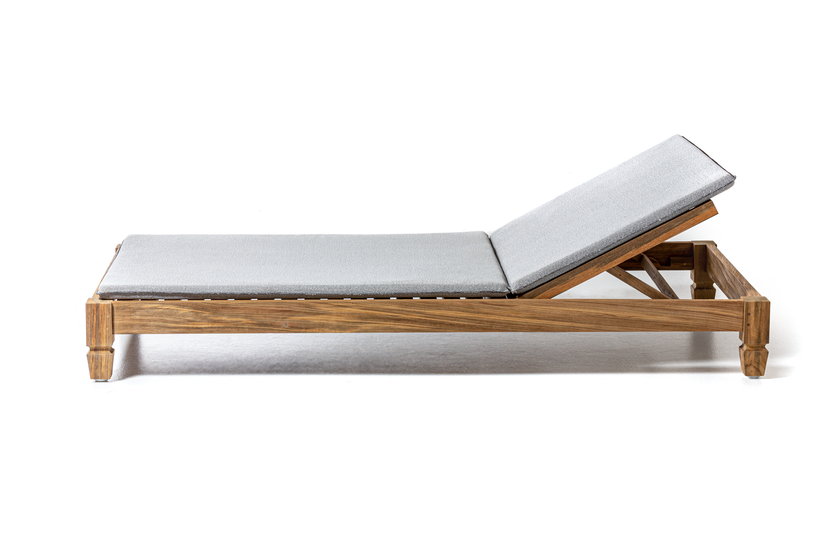 chaise-longue-de-jardin-en-teck-jeko-81-gervasoni-2