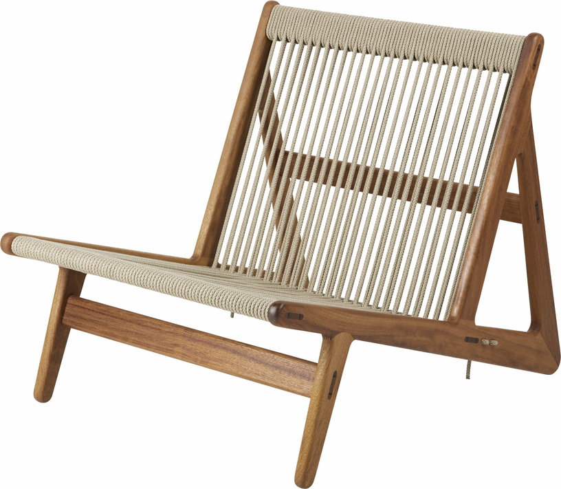 chaise-longue-d-exterieur-en-bois-iroko-huile-mr01-initial-gubi-1