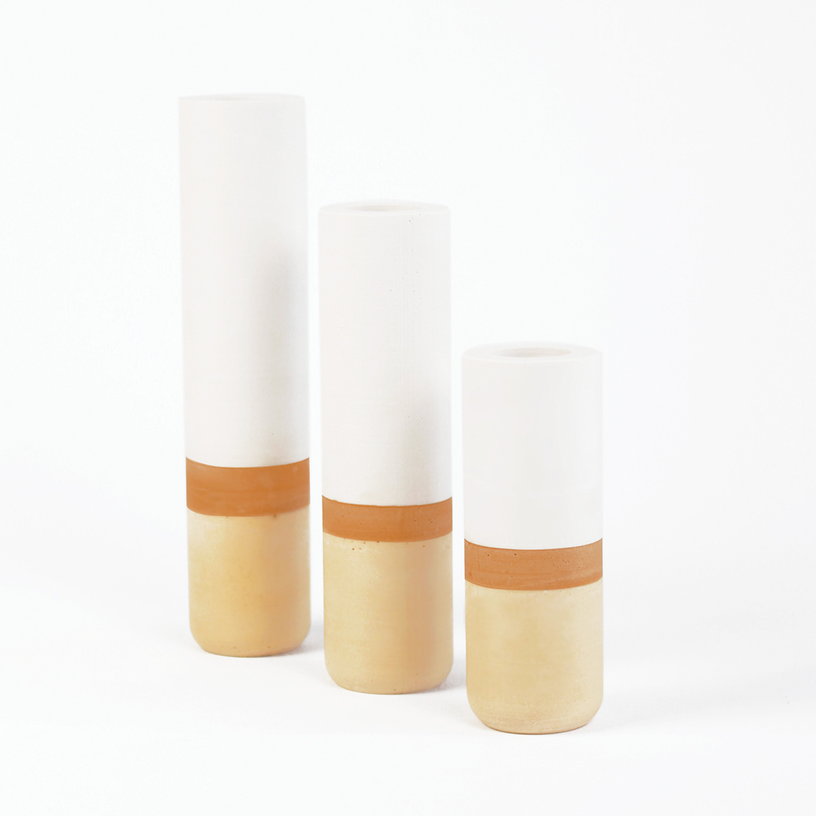 3-vases-en-roche-saline-jaune-ocre-2-4-cm-labo-studio-rosaroom-2