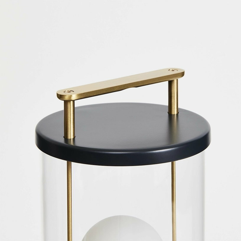 lampe-sans-fil-en-aluminium-noir-camail-13-5-x-12-5-cm-the-muse-x-farrow-ball-tala-2