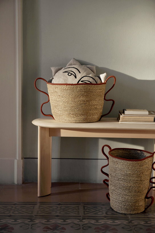 2-paniers-de-rangement-rouge-31-x-36-cm-verso-ferm-living-3