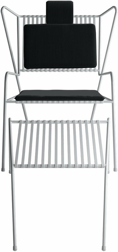 chaise-lounge-avec-repose-pieds-en-acier-blanc-et-coussins-noir-capri-easy-cools-collection-2