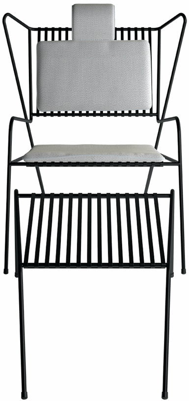 chaise-lounge-avec-repose-pieds-en-acier-noir-et-coussins-beige-capri-easy-cools-collection-2