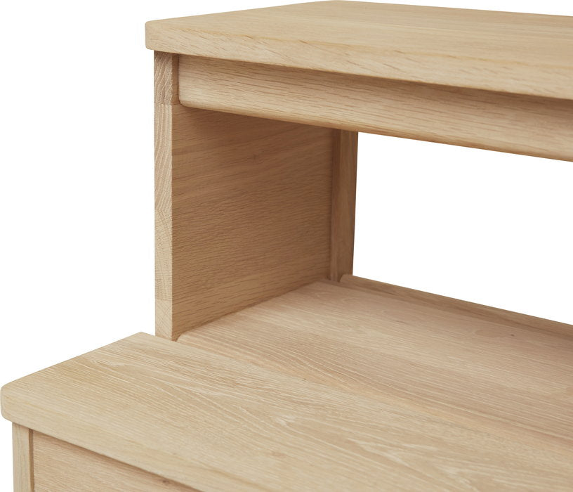 tabouret-en-chene-massif-blanc-45-cm-a-line-form-refine-4