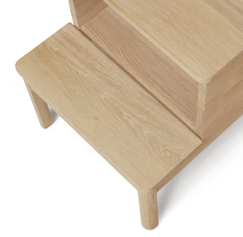 tabouret-en-chene-massif-blanc-45-cm-a-line-form-refine-6